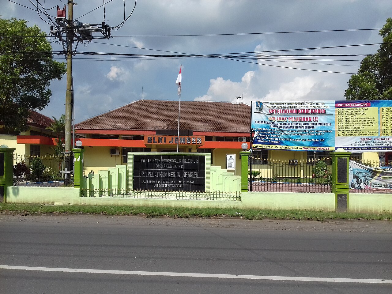 Bursa kerja slahung